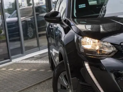 Peugeot 2008, letnik 2022 – slika 3